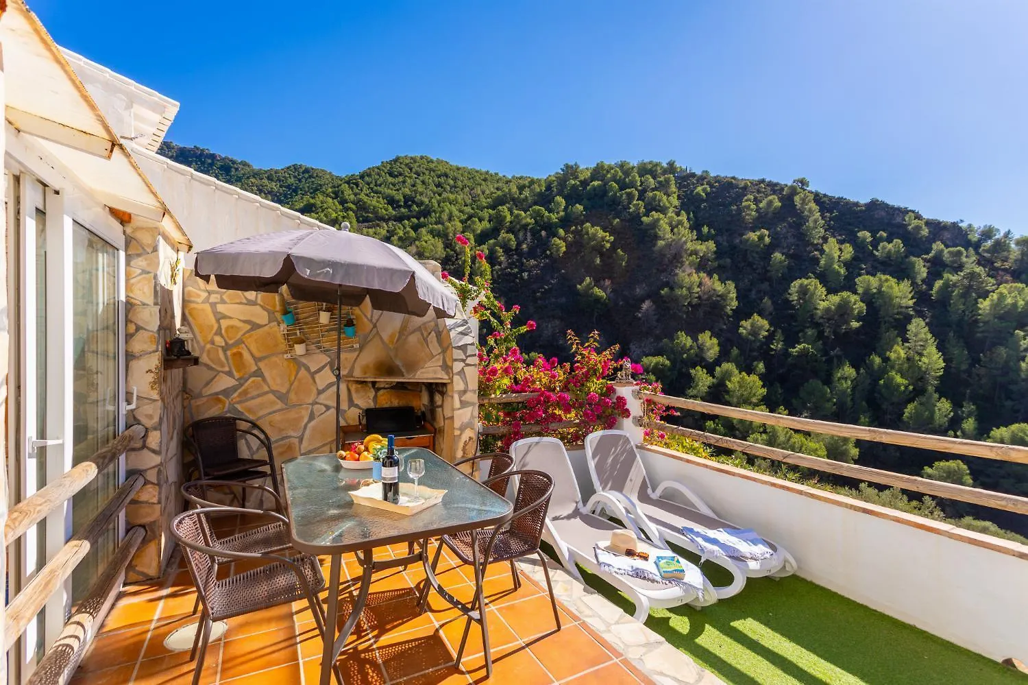 Villa Flower Cómpeta